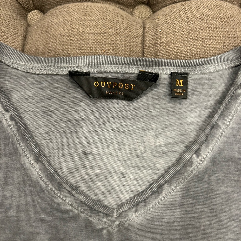 Outpost tee - Picture 2 of 7